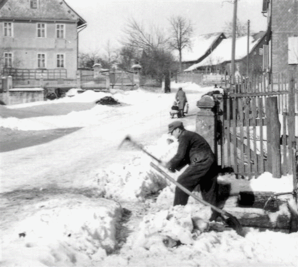 Schleusinger Strasse 02 - GIF