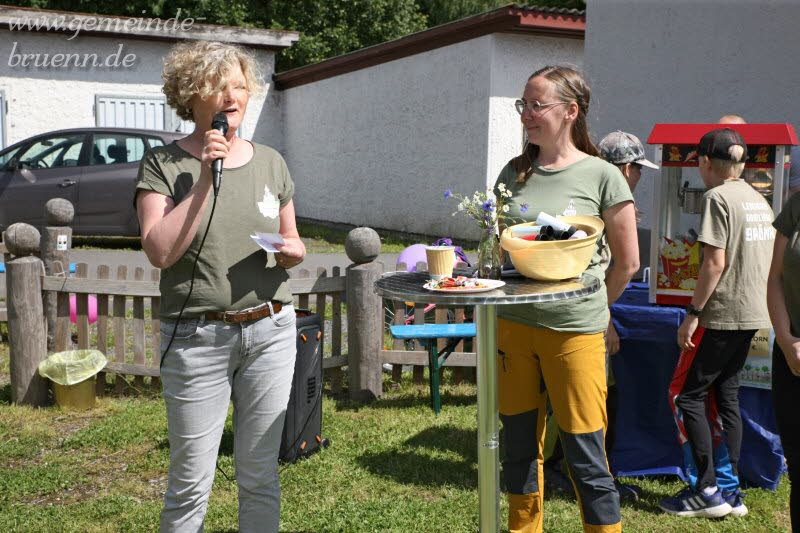 Einweihung des neuen Spielplatzes Br�nn 15.06.2024