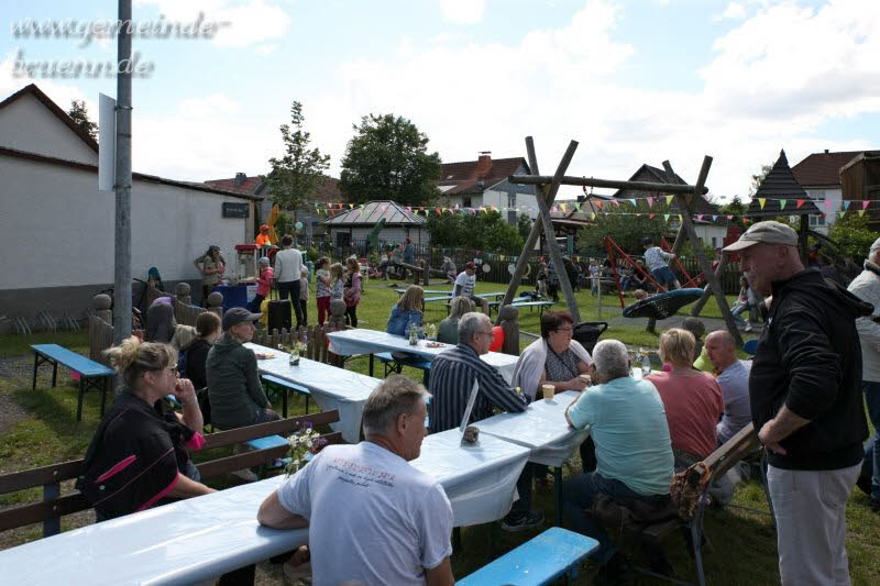 Einweihung des neuen Spielplatzes Br�nn 15.06.2024