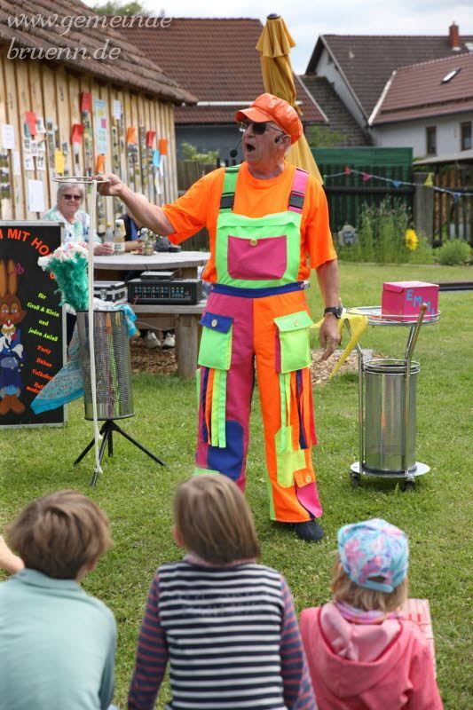 Einweihung des neuen Spielplatzes Br�nn 15.06.2024