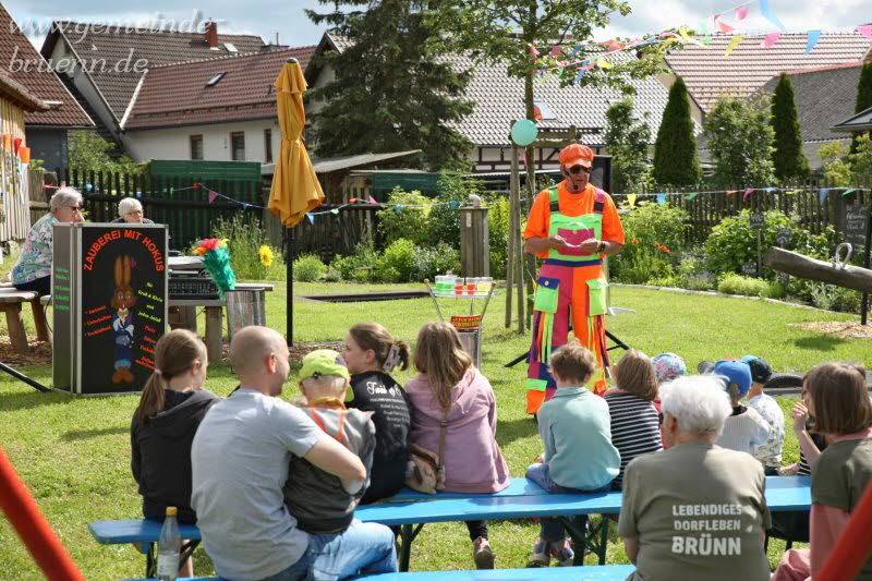 Einweihung des neuen Spielplatzes Br�nn 15.06.2024