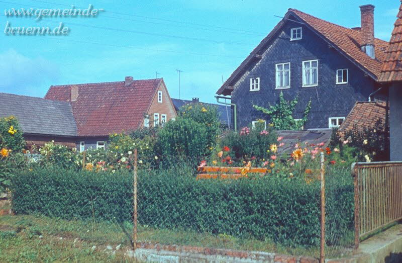 Am Brunnenhuschen