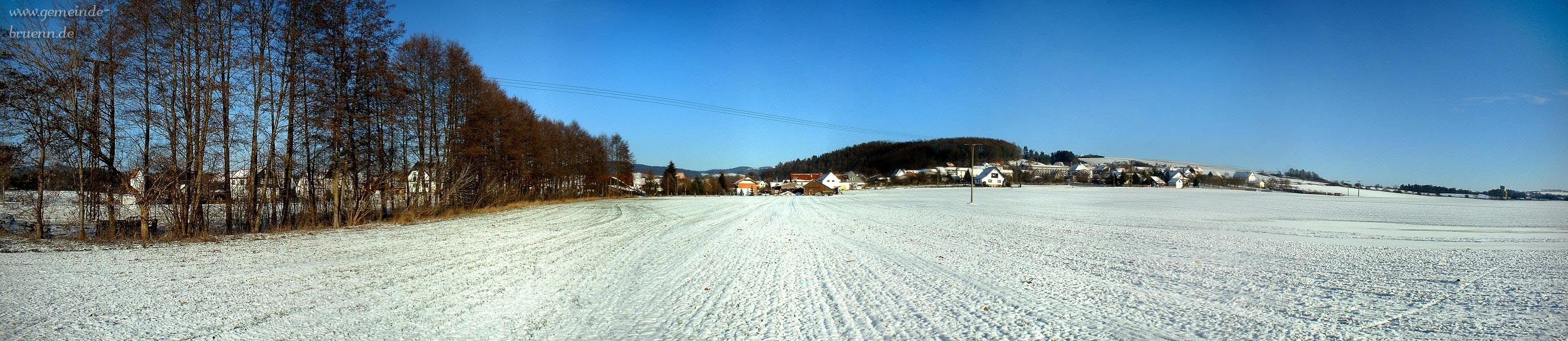 Blick vom Ortsausgang Hildburgh�user Stra�e aus