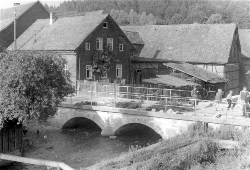 Brckenbau Eisfelder Strasse