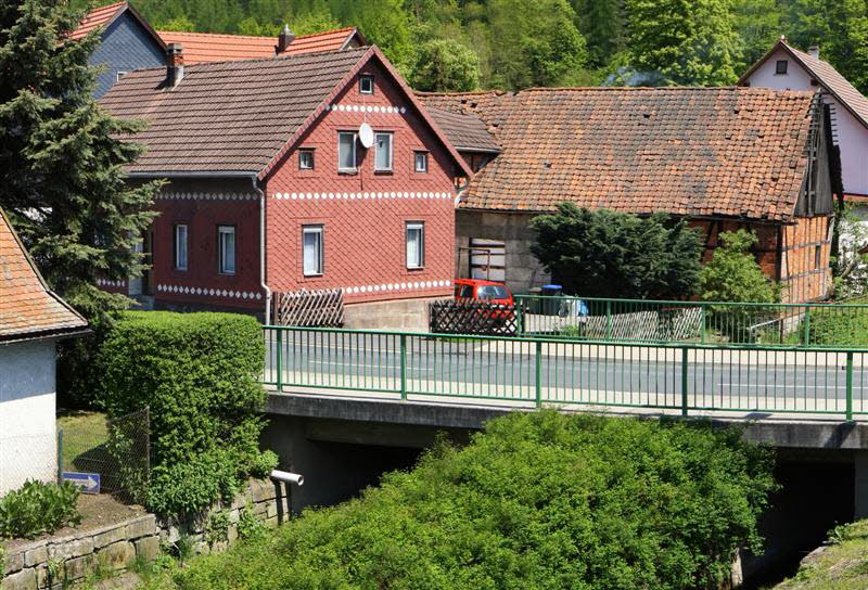 Brckenbau Eisfelder Strasse