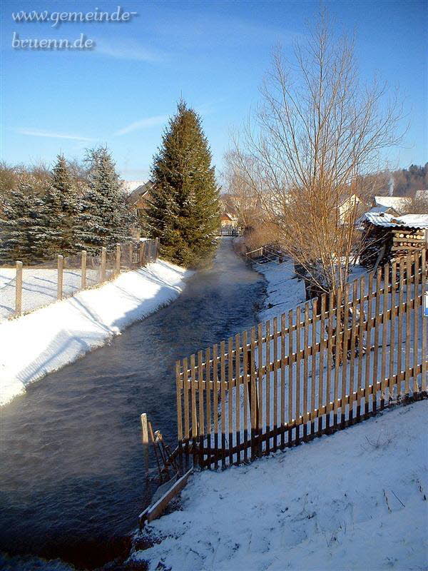 Br�nna (Blick vom Flurweg aus)