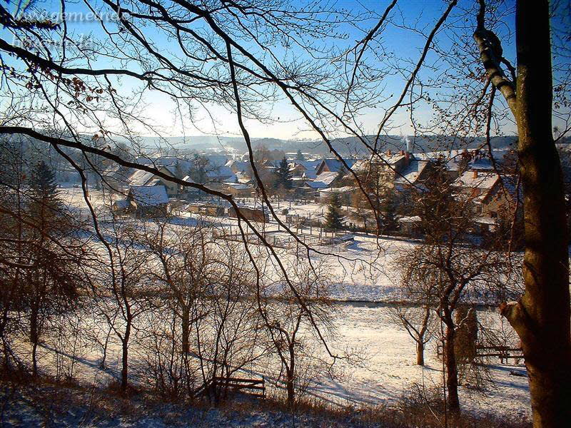 Dorfmitte (Blick vom Waldweg Br�nner Berg aus)