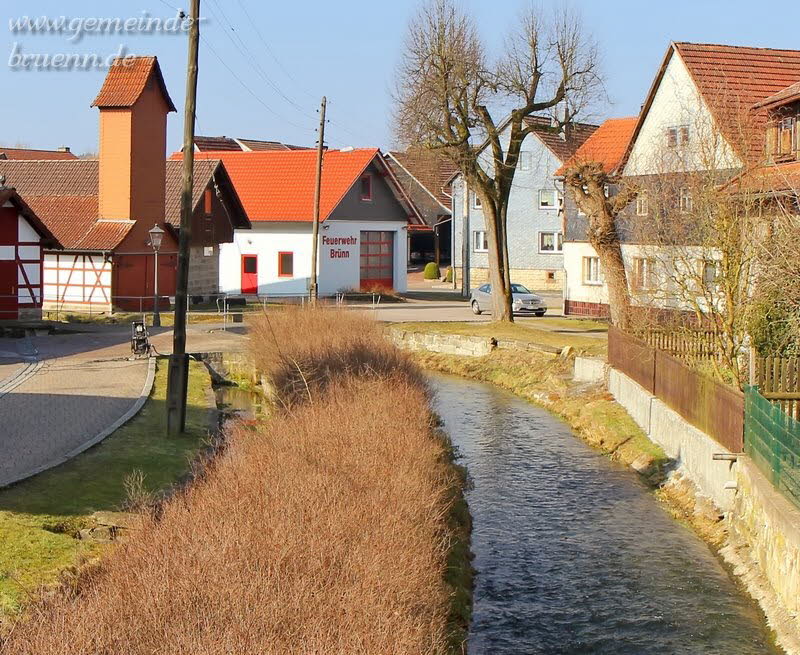 Dorfplatz 02