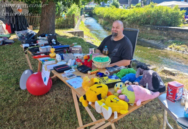 1. Dorfflohmarkt 02.07.2022