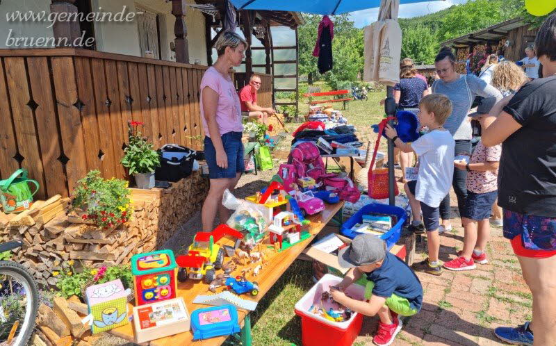 1. Dorfflohmarkt 02.07.2022