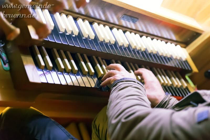 Musikalische Christmesse Kirche Br�nn 24.12.2024