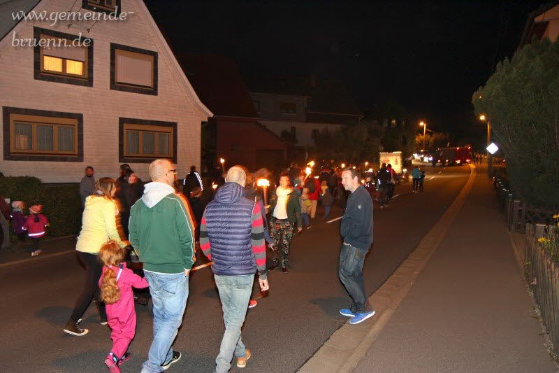 Mrchenvorfhrung, Fackelzug