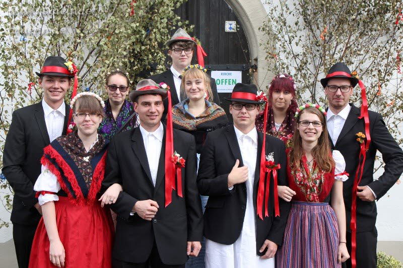 Gottesdienst, Frhschoppen, Feuerwehrbung, Feuerwerk