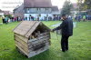 Gottesdienst, Frhschoppen, Feuerwehrbung, Feuerwerk