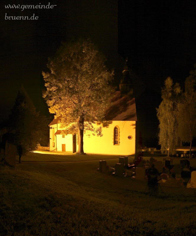 Gottesdienst, Frhschoppen, Feuerwehrbung, Feuerwerk
