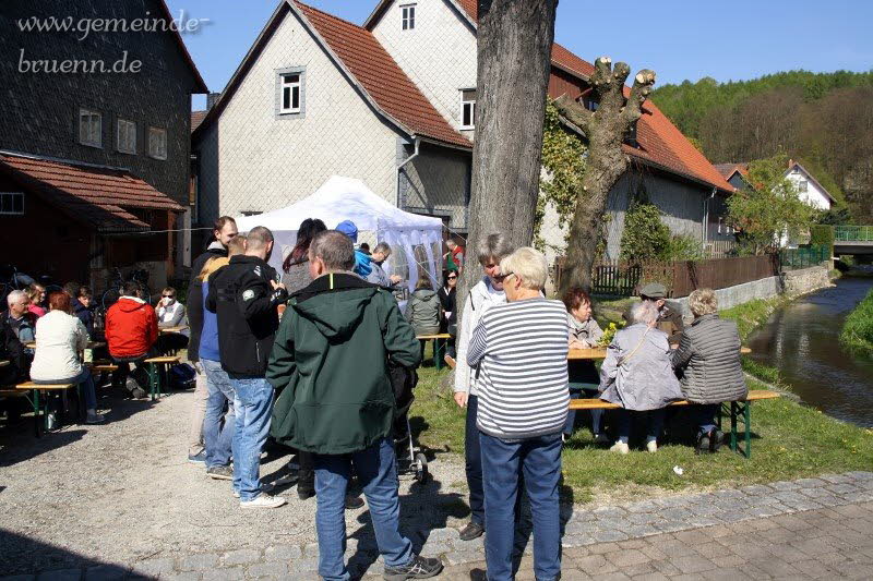 Frhlingsfest auf dem Dorfplatz 30.04.2017