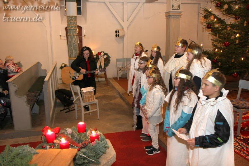 Krippenspiel in der Brnner Kirche 24.12.2017