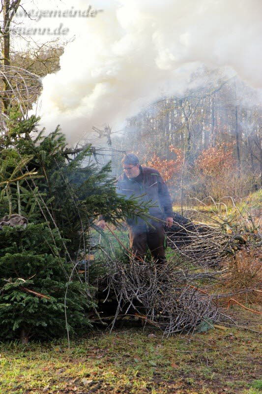 Christbaumverbrennung Br�nn 11.01.2020